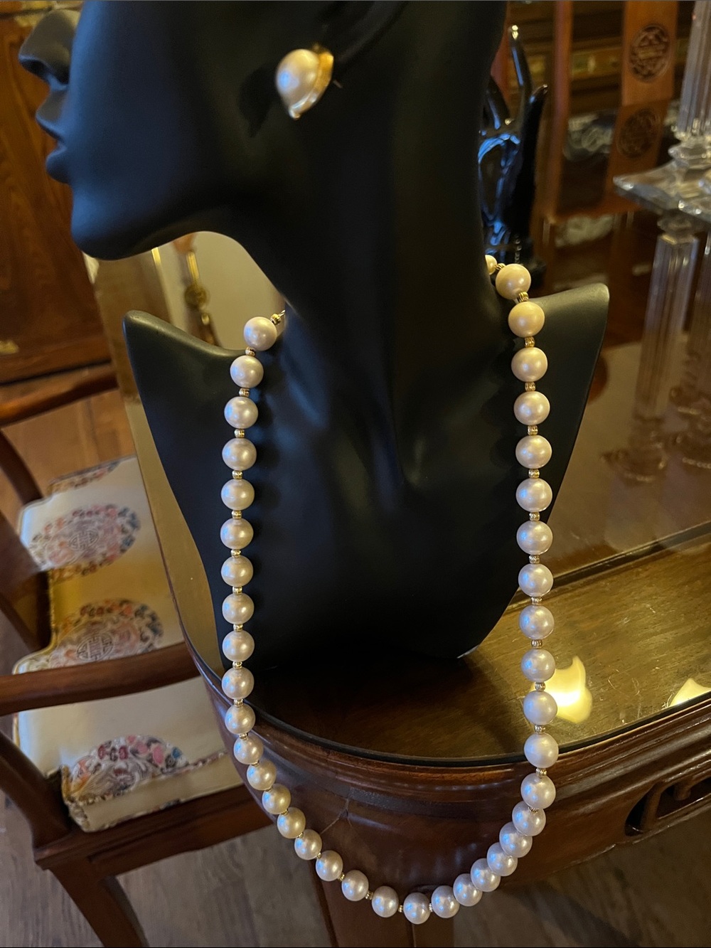 Classic Ivory Pearl Necklace and Earrings - Women Jewelry